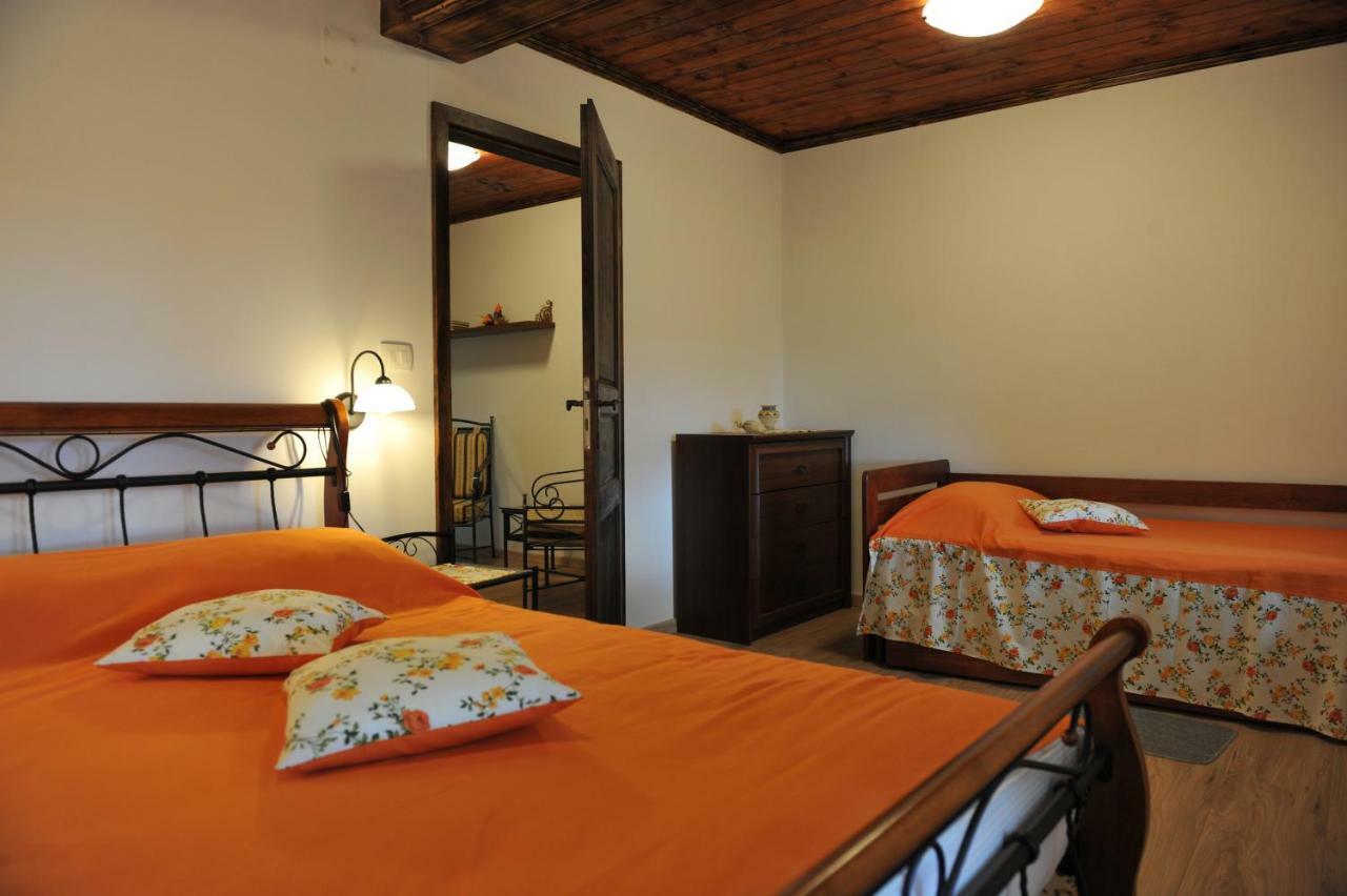 Apartmaji Kumar Smartno Exterior foto